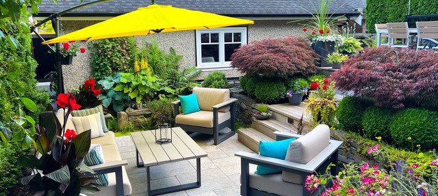 Kitsilano Oasis: Quiet and Spotlessly Clean Garden Suite with King Bed ★ ★ ★ ★ ★
