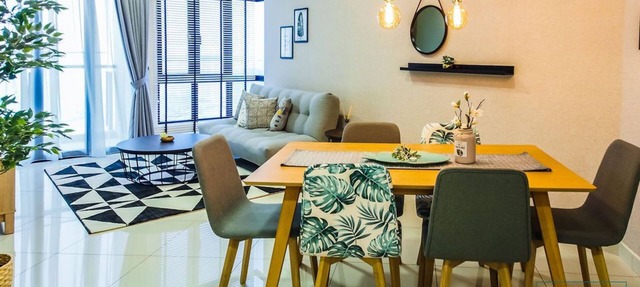Kuala Lumpur KLCC Stylish & Comfy | 5★ Location, Netflix, Pool + Gym 03