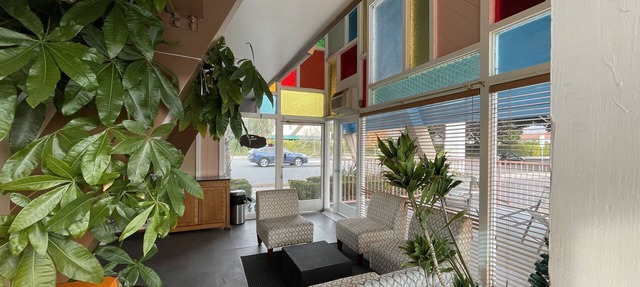 La Casa Inn