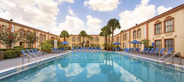 La Quinta Inn by Wyndham Orlando International Drive North