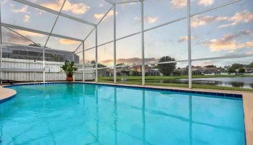 Lakefront Home Game Room & Views