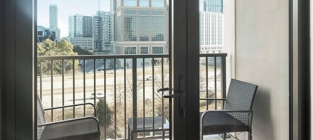 Landing | Spectacular Studio in Uptown Charlotte