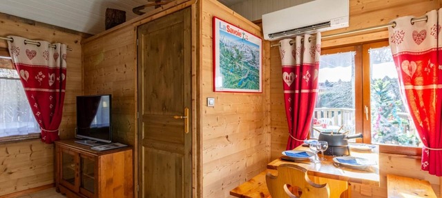 LE CHALET DE LA SOURCE