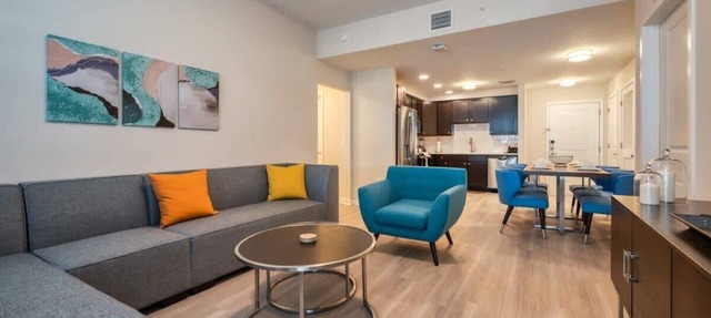 Leisure & Business Oasis-Near Convention Center