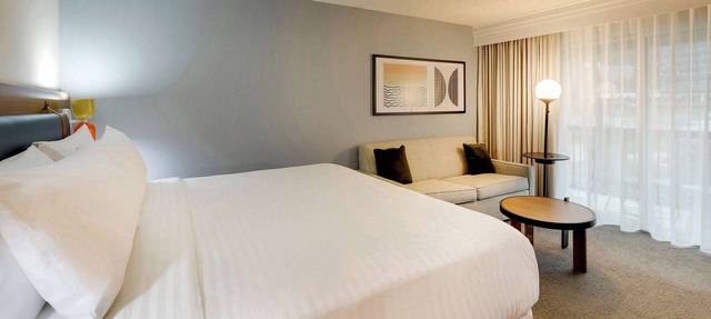 Located Close to Jack Drago Park, Pet-friendly, with Onsite Parking