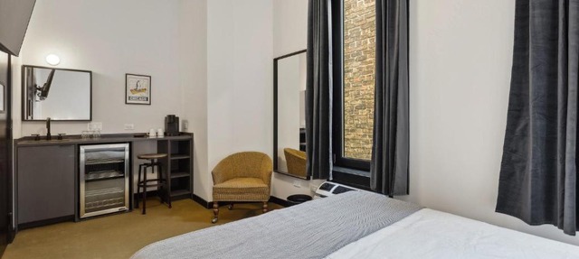 Logan Square SRO Hotel