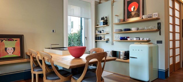 Loren House with Terrace by Hostalia