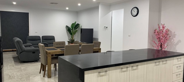 LOTUS VILLA FREE WI-FI - CLOSE TO THE AIRPORT
