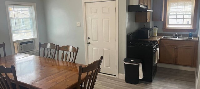 Lovely 4- Bedroom apartment for rent
