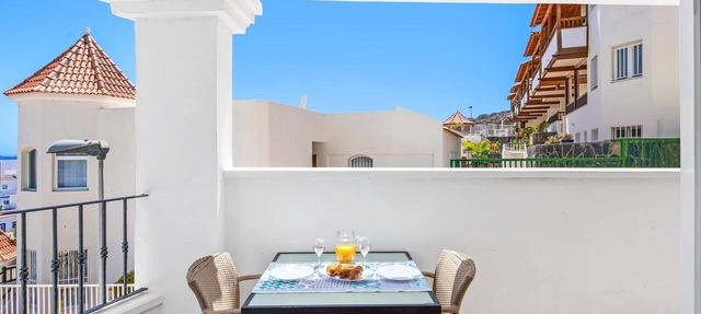 Lovely cosy one bedroom holiday home in Costa Adeje - Tenerife