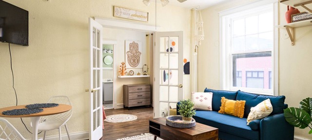 Lovely monthly rental in heart of Cap Hill!