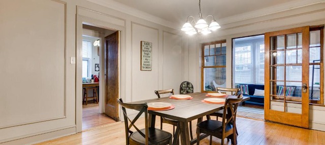 Lovely Near Loyola - Enjoy the Wonderful Outdoor Space and Sun Room - Room for the Whole Crew apts