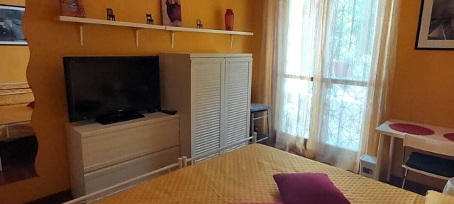 LunaBedRoma - Short rentals in the green