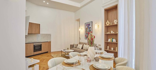 Luxurious AC apartment Saint Honoré