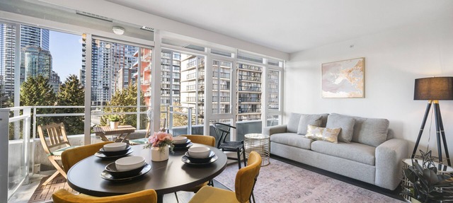 Luxury 1 Bedroom Apartment in Downtown Vancouver