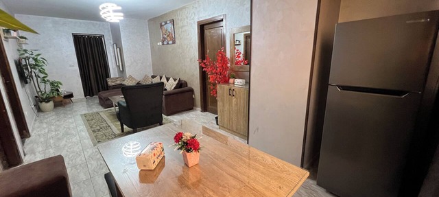 Luxury Downtown Apartment with Stunning View – 3 Bedrooms, Sleeps 8, 2 Bathroom
