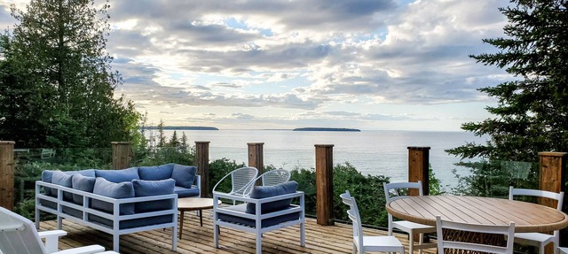 Luxury Waterfront Retreat in Tobermory
