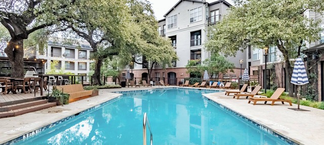Lynn's Lodging