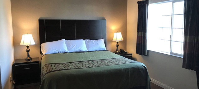 Manhattan Inn & Suites - LAX