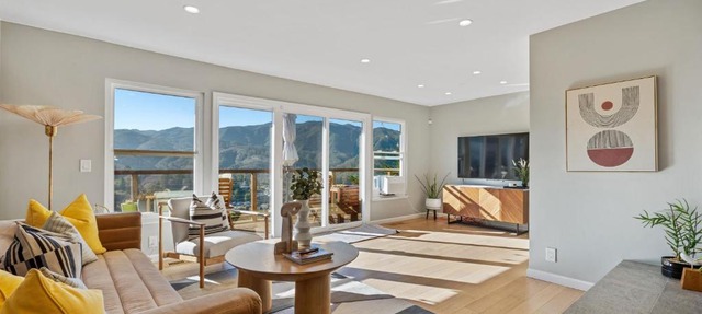 @ Marbella Lane - Chic Abode w/Mountain Skyline