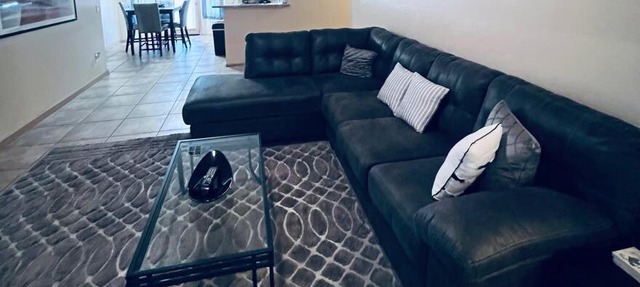 Master king suite, Phoenix gem!