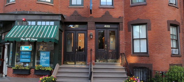 Maverick Suites at 400 Columbus Ave