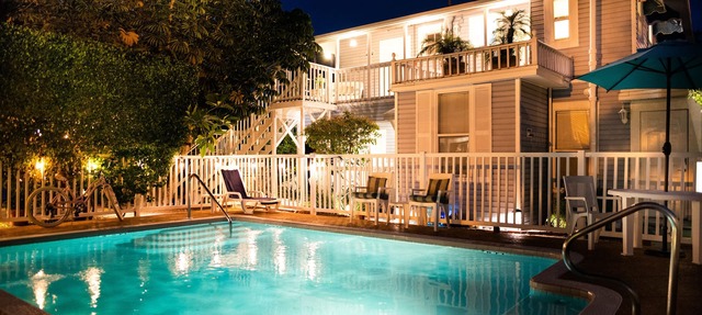 Meranova Guest Inn