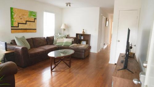 Midtown Townhouse
