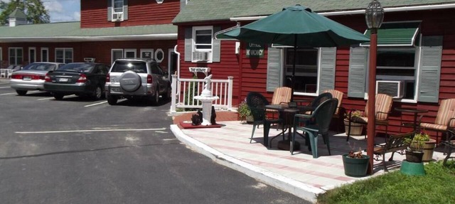 Midway Lodging