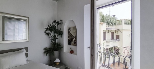 Milano Navigli, Canal View Studio Apt