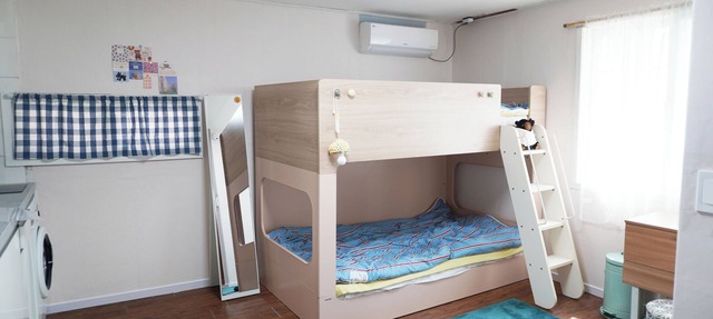 MINNY HOUSE 305. New Open. Best location in Hongdae. Close to hongdae sta.