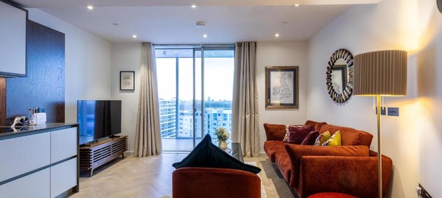 Modern 1 bed flat in Battersea