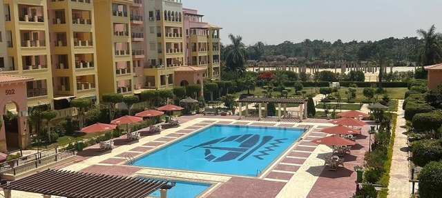 Modern 2-bedroom Apt | Dreamland Golf & Pool View