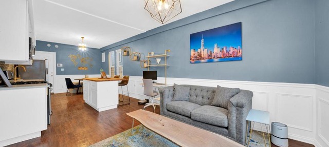 Modern 2 Bedroom in Avondale