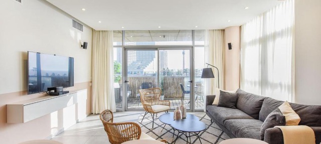 Modern 3-BR near Beach Club by HolyGuest