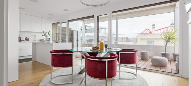 Modern 3BR with Terrace in Benfica by Host For Us