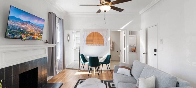 Modern Apartment in the Heart of Phoenix (4)