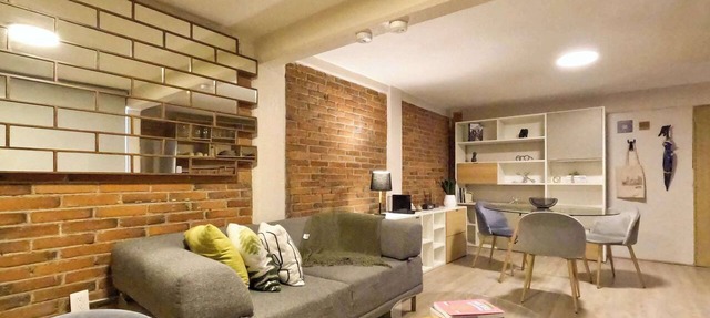 Modern brick retreat in Coyoacán | Patio