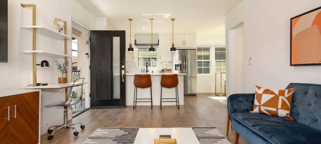 Modern Culver City Stay with Balcony & Parking