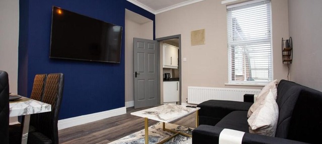 Modern Interior Spacious Four Bedroom Apartment