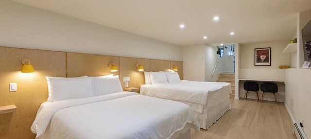 Modern King-Size Guest Suite w/AC