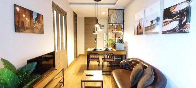 Modern loft room& Rooftop pool at Nimman 603NM