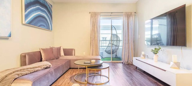 Modern Luxe 1bd/1bath Dream Apartment by Six Flag Magic Mountain/Santa Clarita