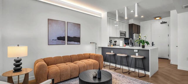 Modern Stylish Gillis House with Pool