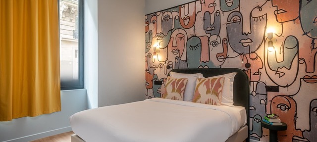 Montmartre Paris Suite