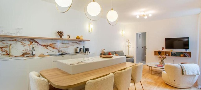 Montmartre Rochechouart - 1 Bed Apt Sleeps 2