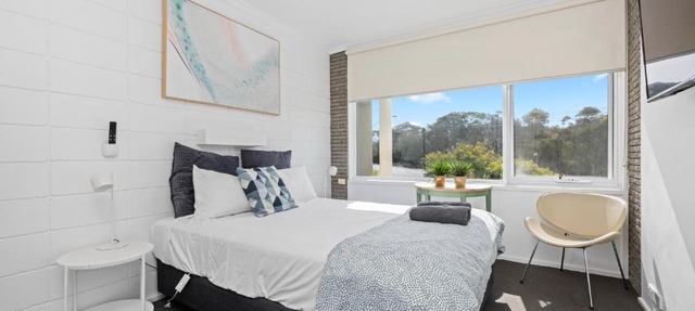 Moody's Beach Apartment