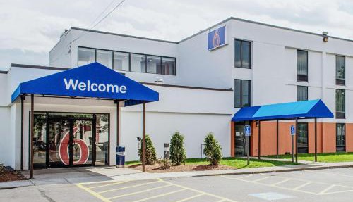 Motel 6-Brockton, MA