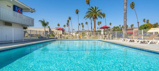 Motel 6 Ventura, CA - Beach