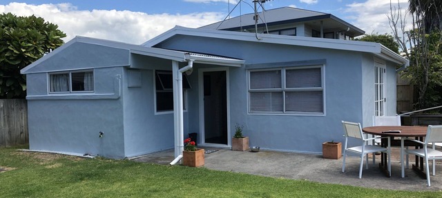 Mount Maunganui Little Blue Bach